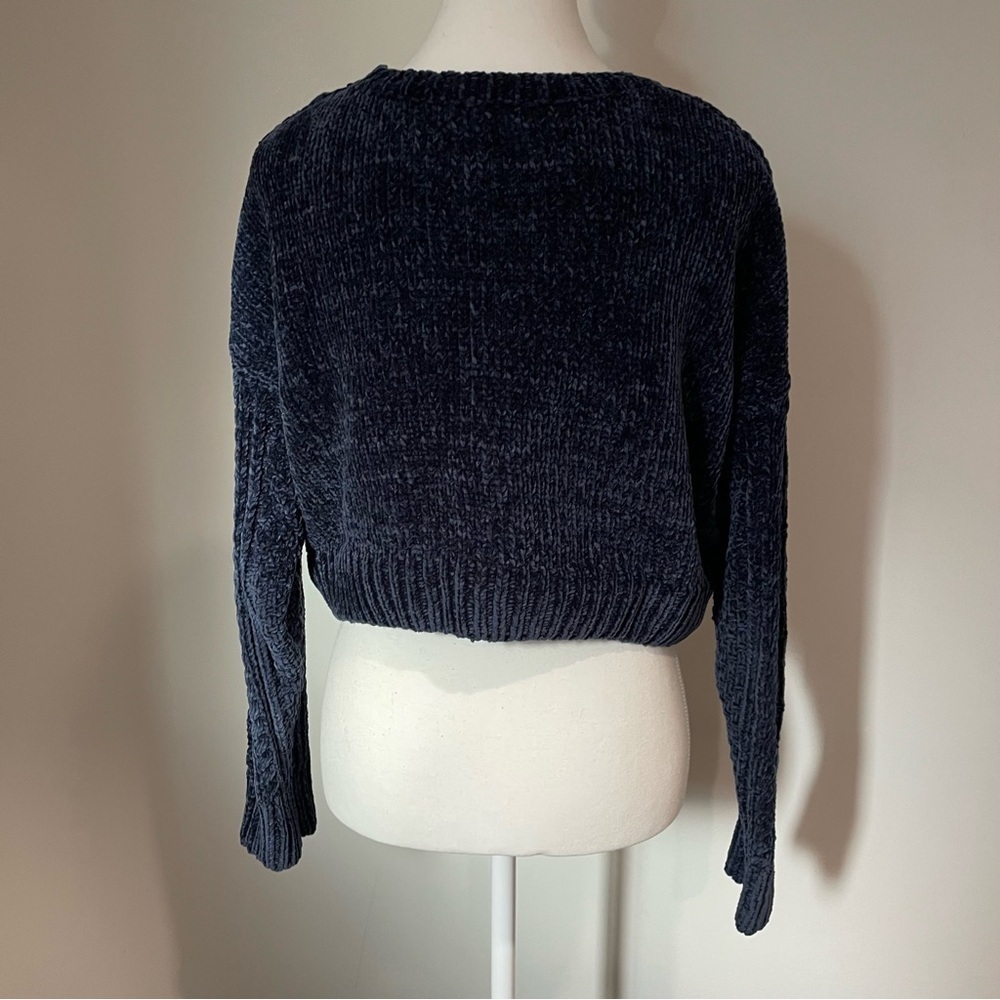 Urban Outfitters Dazzling Cable-Knit Cropped Chenille Velvet Sweater Dark Blue - Picture 6 of 9